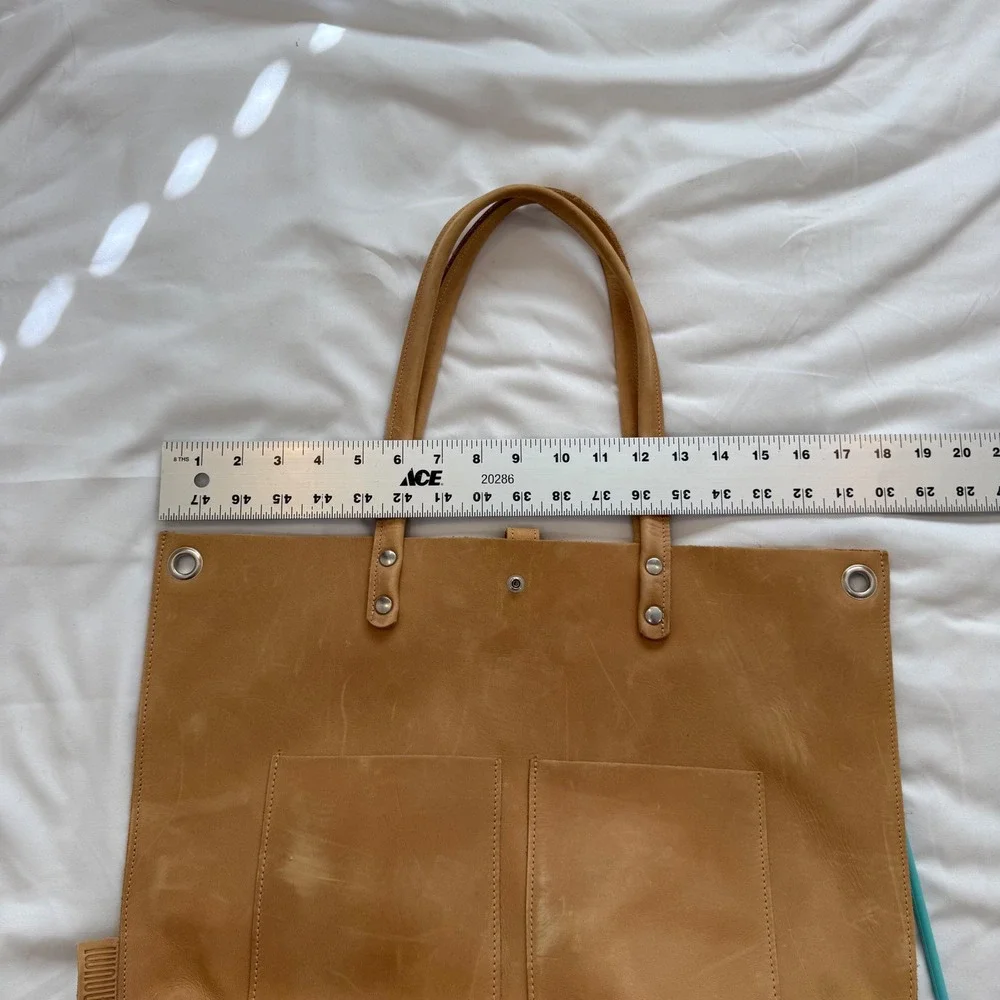 Sanumi Tan Leather Tote Bag Large Snap Closure Exterior Pockets Shopper
